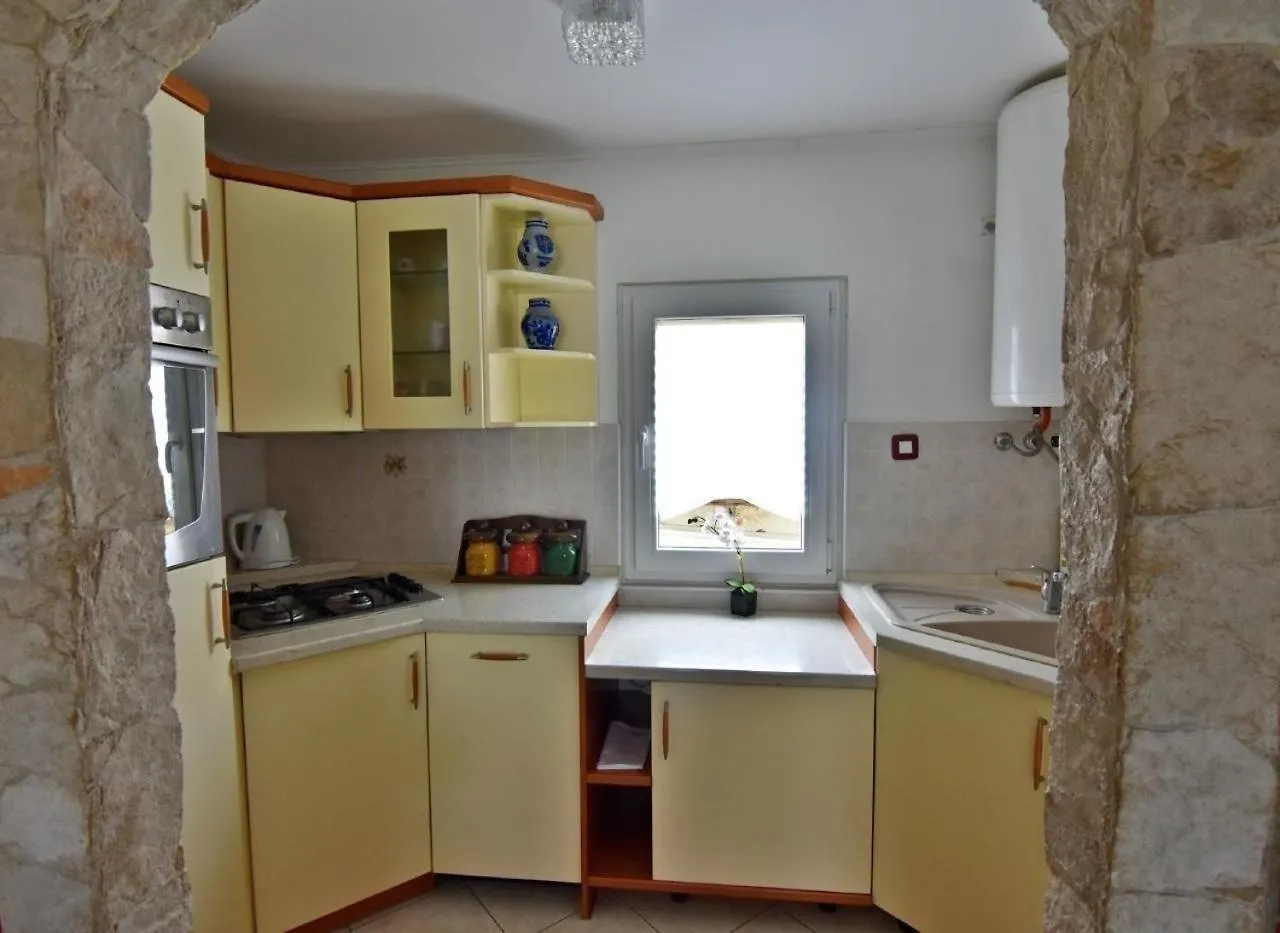 Appartement In Savudrija Mit Grosser Terrasse Basanija Apartment